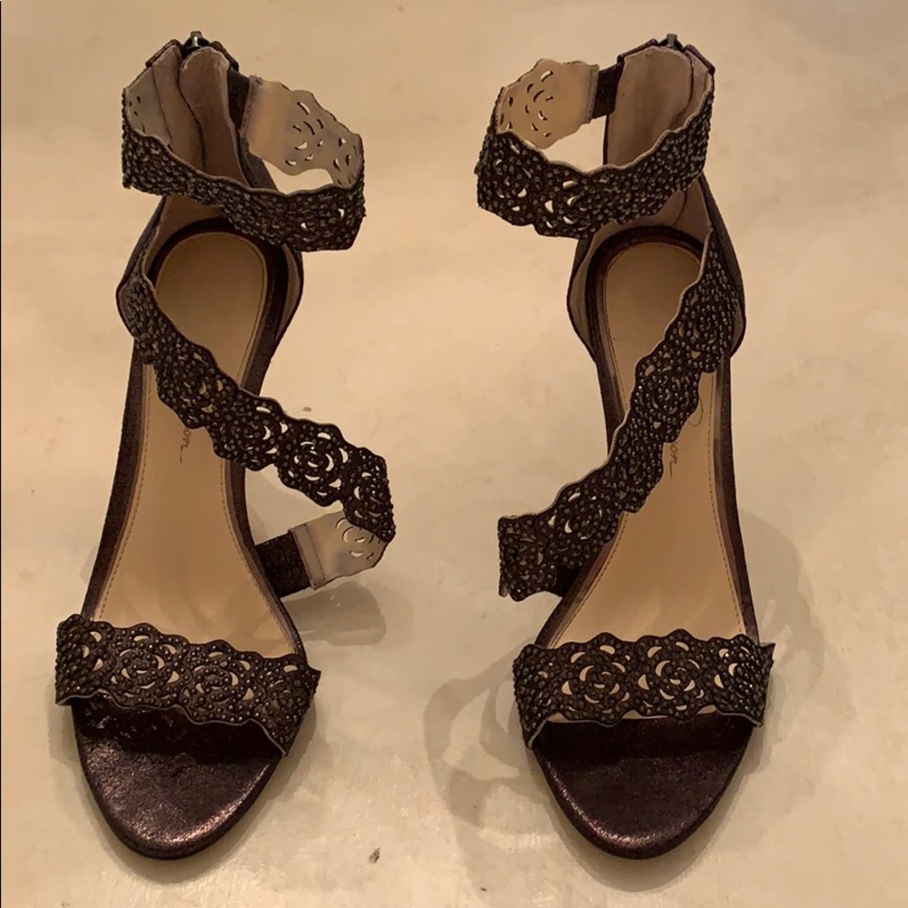 Jessica Simpson women’s Geela dress sandal.